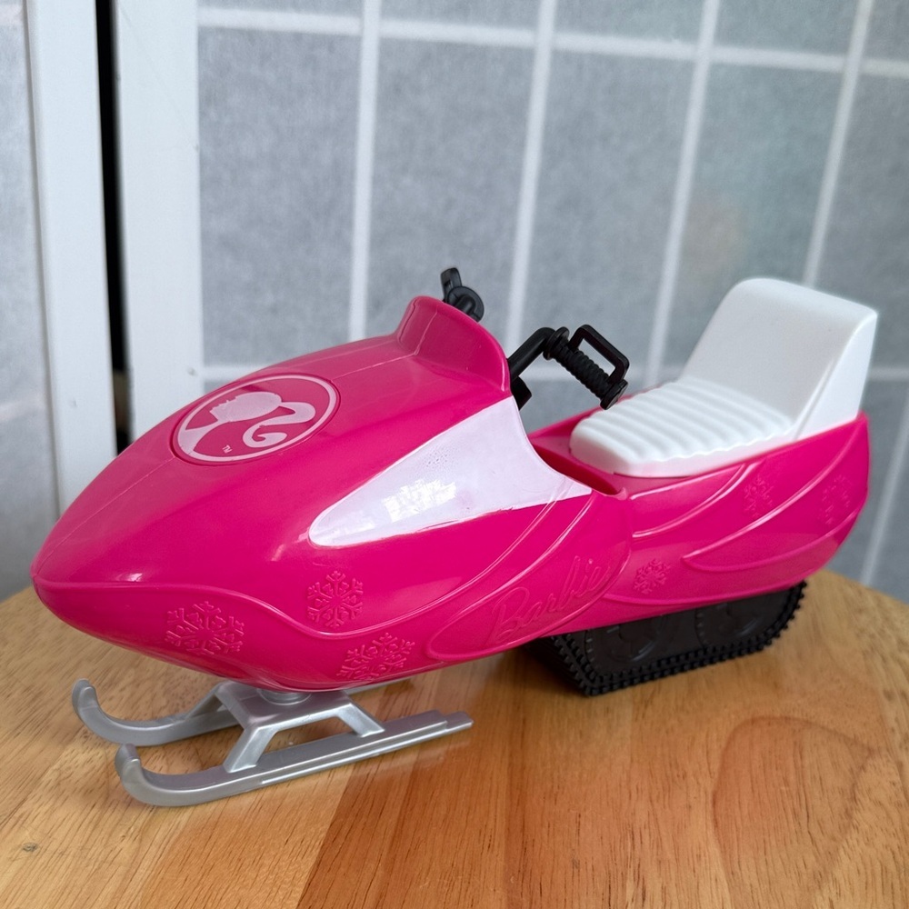 Barbie Winter Sisters Vibrant Pink Snowmobile with White Seat